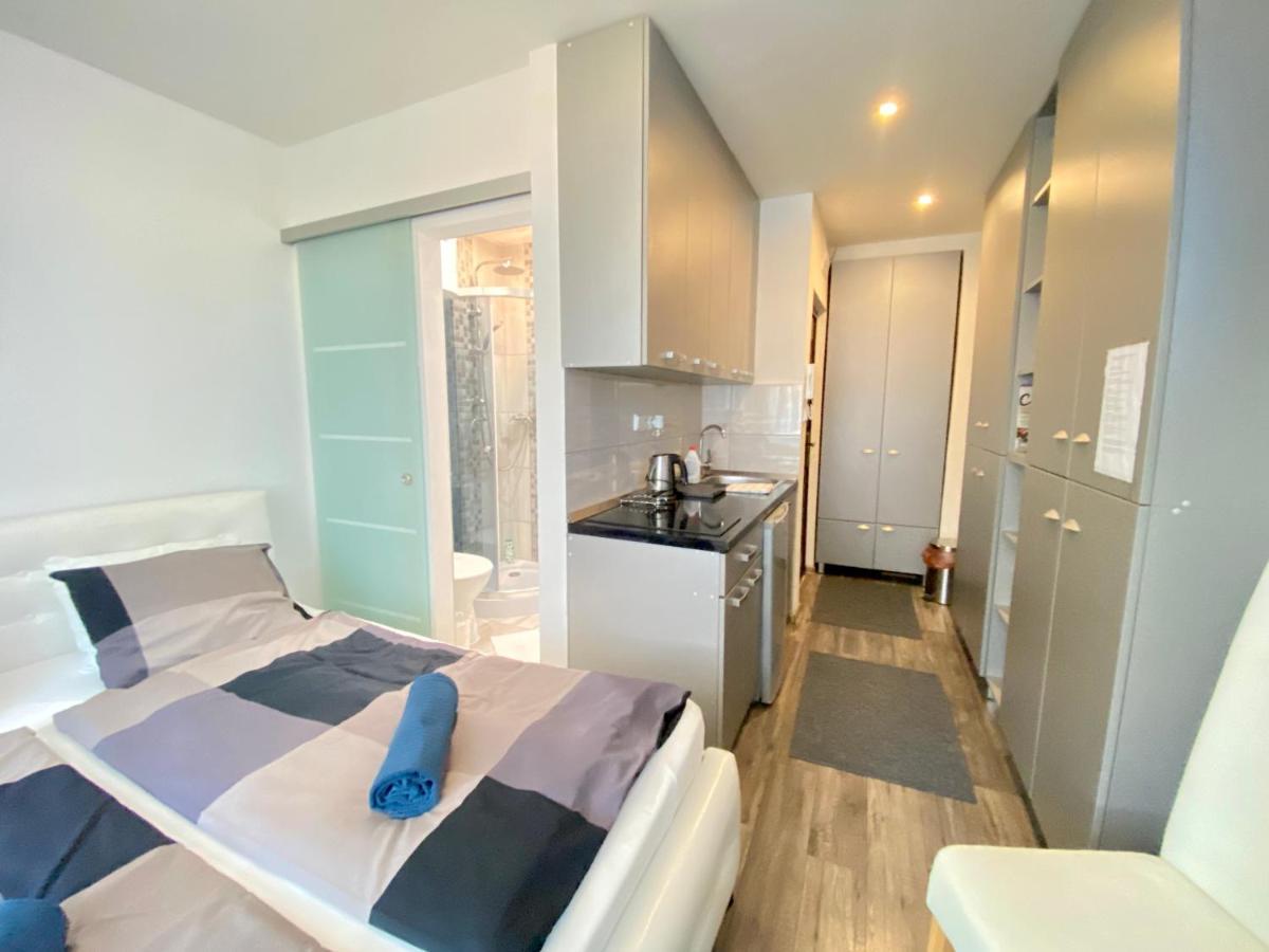 24 Hour-Self Check-In Apartment Namestie Svaeteho Egidia Poprad Luaran gambar