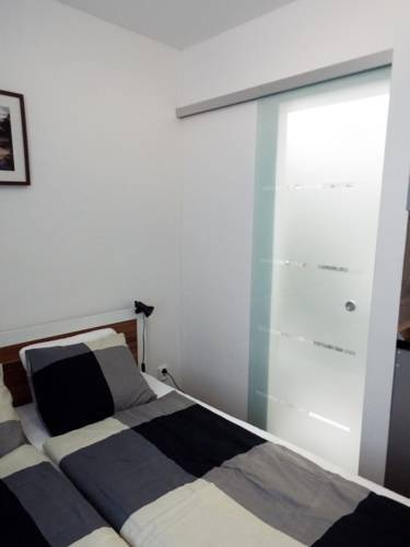 24 Hour-Self Check-In Apartment Namestie Svaeteho Egidia Poprad Bilik gambar